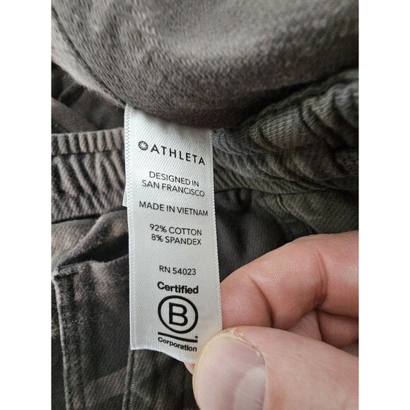 Athleta Jogger Farallon Jogger Pants Womens Size 0 Green Camo - Picture 8 of 9